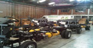 Natural gas rolling chassis